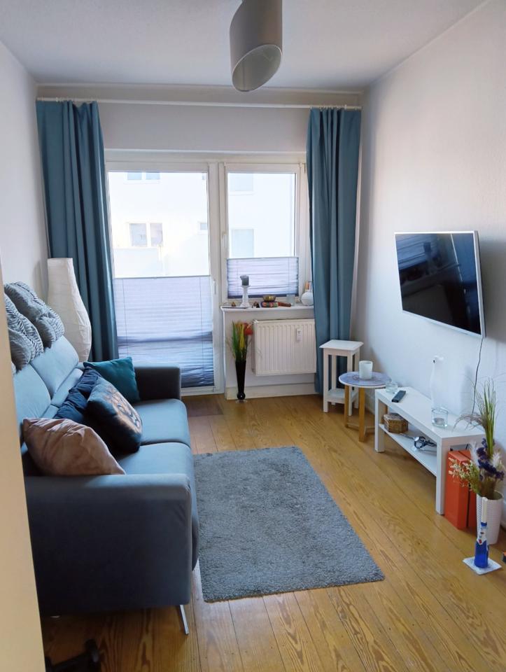 Thumbnail-2 Zi. Whg. mit Balkon am Stadtpark zur Untermiete in Hamburg