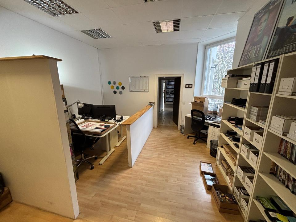Thumbnail-Großzügiges Büro (82 m²), 3 Büroräume inkl. NK in Deutz, ab 01.04