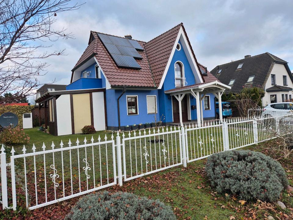 Thumbnail-Friesen-Villa