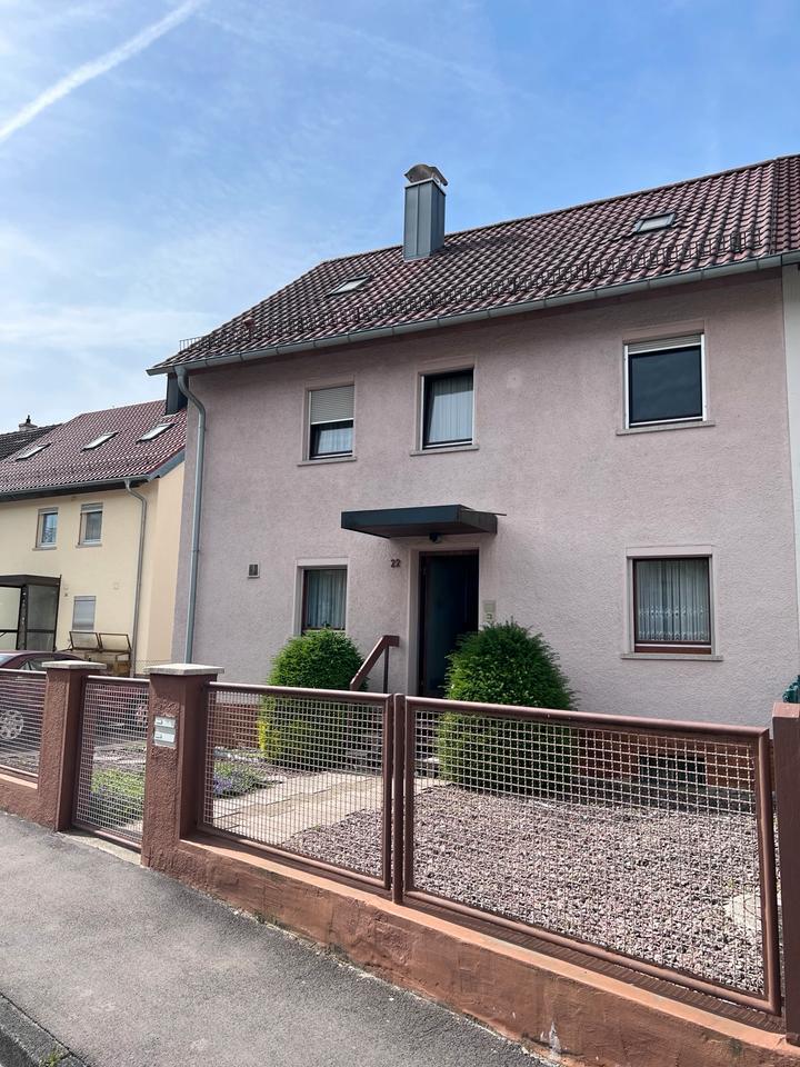 Thumbnail-Zweifamilienhaus mit Potential & Doppelgarage in Faurndau
