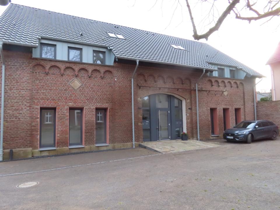Thumbnail-Menglinghausen - Maisonettewohnung mit Loggia