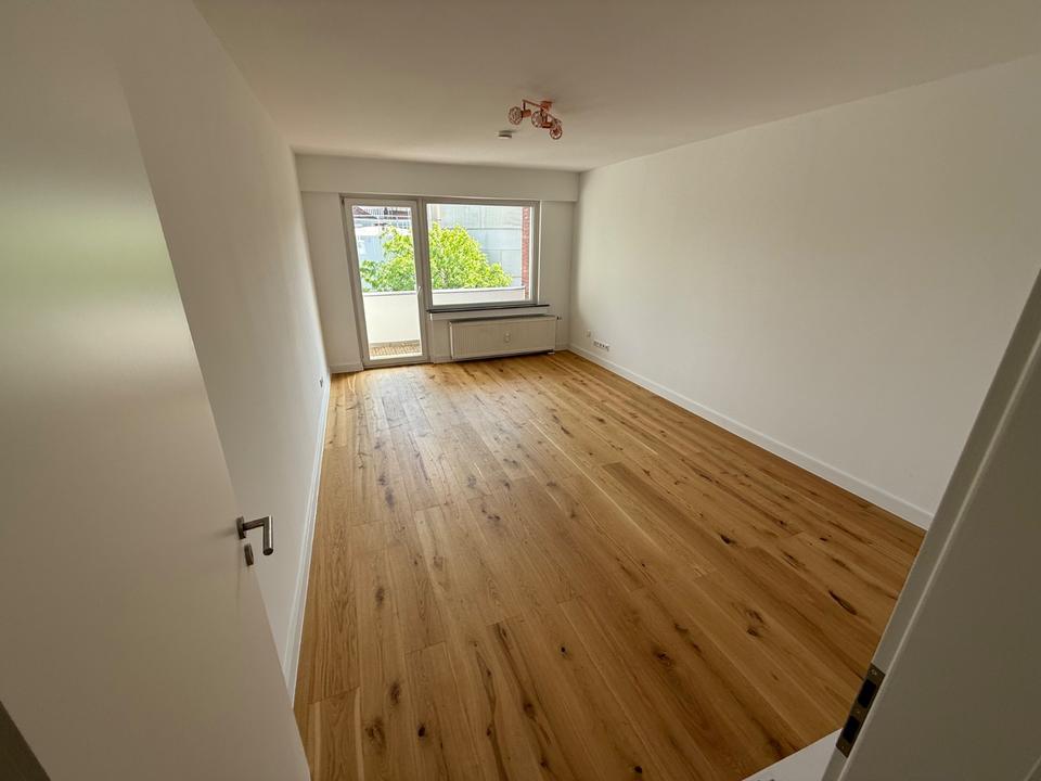 Thumbnail-Toll geschnittenes Apartment mit Balkon und EBK in Unterbilk