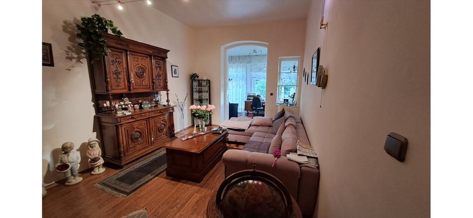 Thumbnail-MFH als DHH mit drei Einheiten und großem Garten