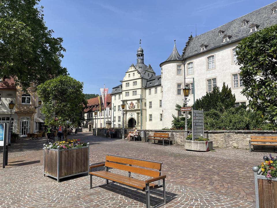 Thumbnail-Großzügiges Wohnen am Schloss - 4,5 Zimmer Maisonette-Wohnung