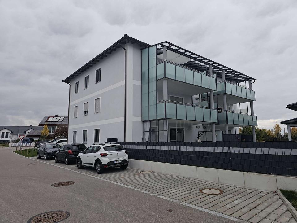 Thumbnail-+++Penthousewohnung in ruhiger Lage+++