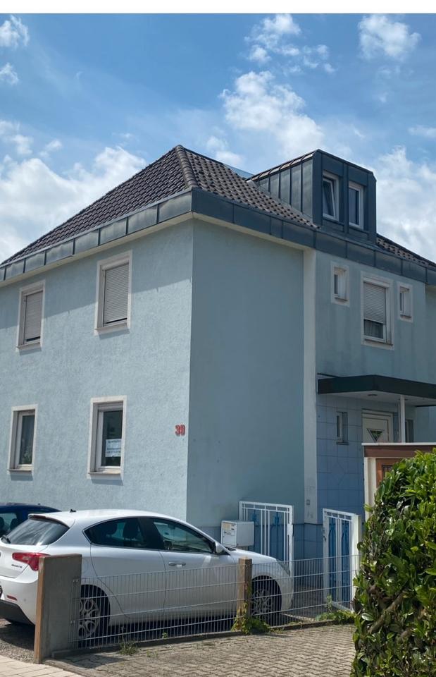 Thumbnail-Privat Verkauf - 1-2 Familienhaus mit Stellplätzen