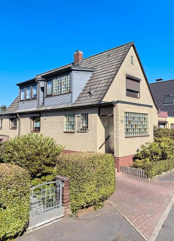 Thumbnail-Charmantes Einfamilienhaus in Groß Borstel