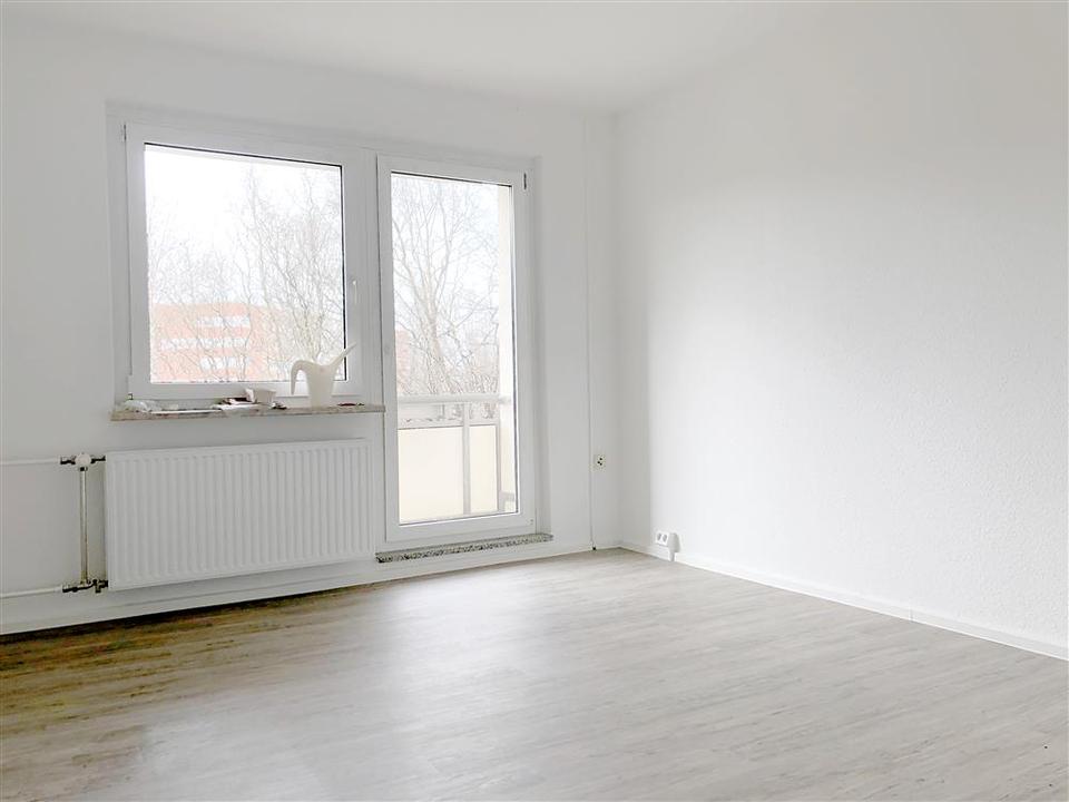 Thumbnail-Tolle 2-Raum-Wohnung mit Balkon - für Sie RENOVIERT!