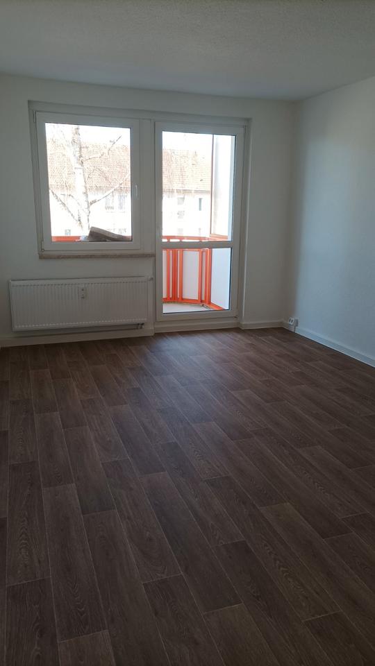 Thumbnail-3 Raum Wohnung neu saniert mit Dusche