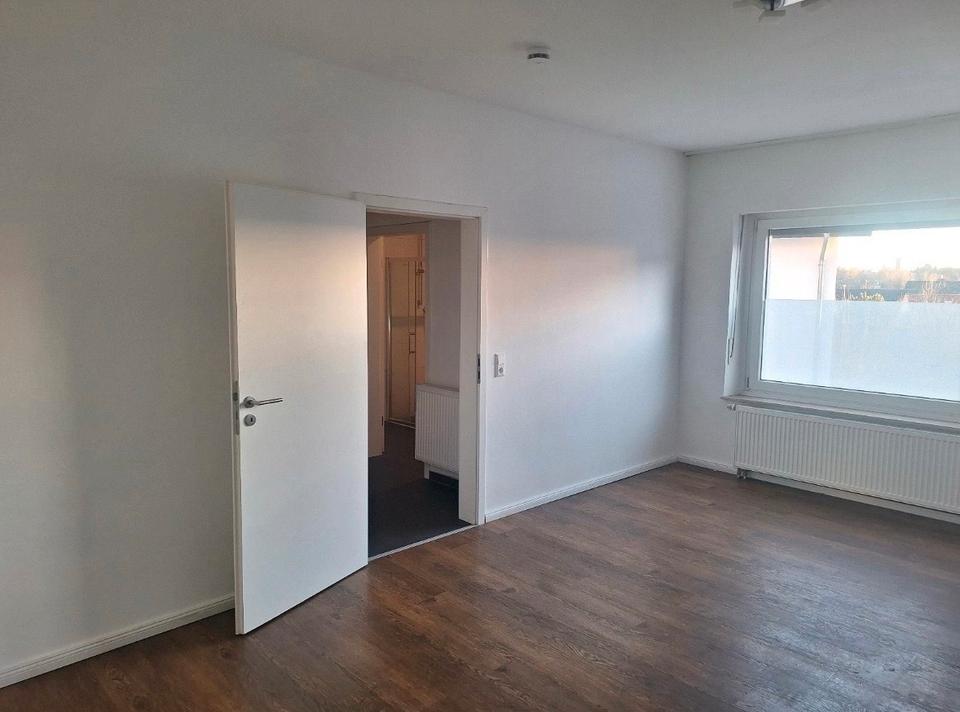 Thumbnail-3 Zimmer EG Wohnung in Hiddenhausen Sundern