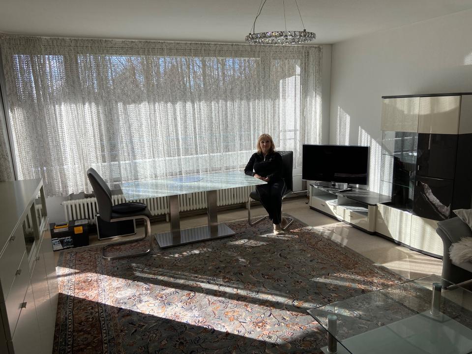 Thumbnail-Voll möblierte 2 Zi. Wohnung mit Balkon und EBK in 70599 Stuttgar