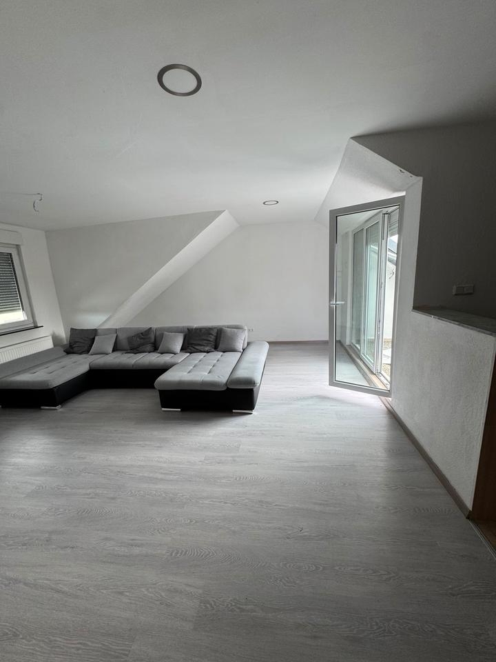 Thumbnail-Helle und gepflegte 3,5 Zimmer Wohnung