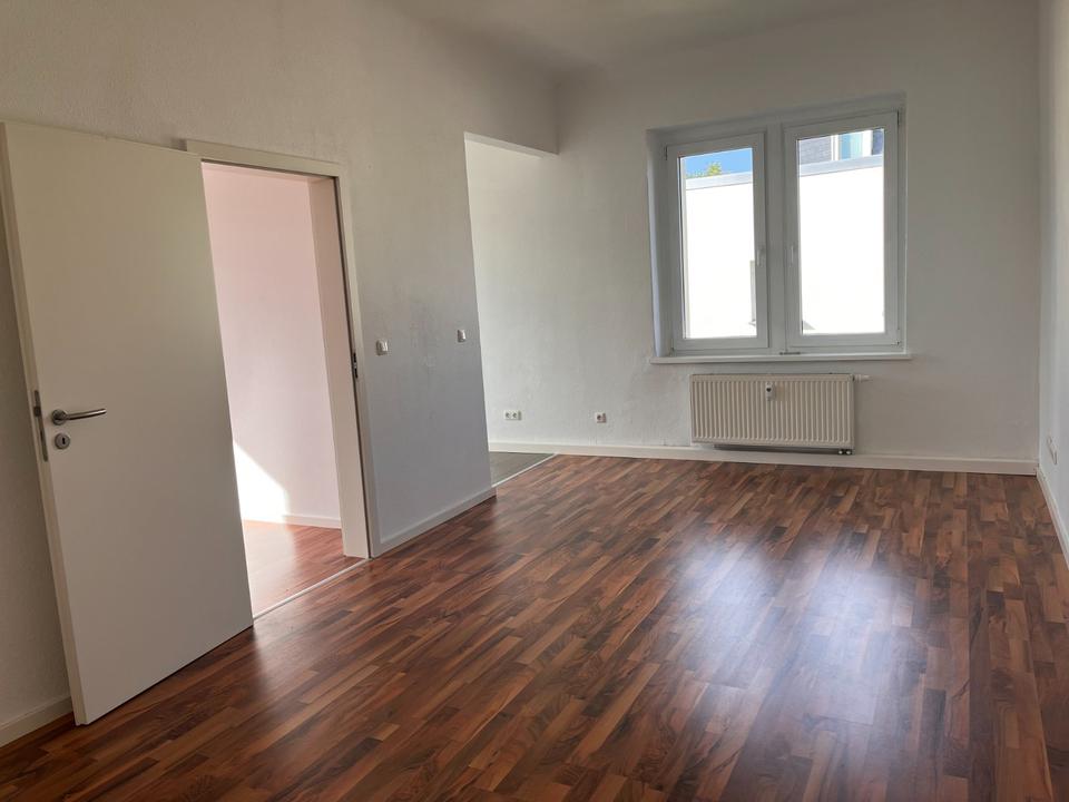 Thumbnail-Helle 2-Raumwohnung mit Balkon & Tageslichtbad