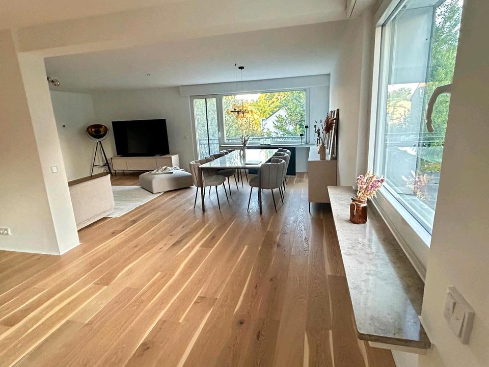 Thumbnail-Große 4 Zimmer Wohnung in Niederwenigern