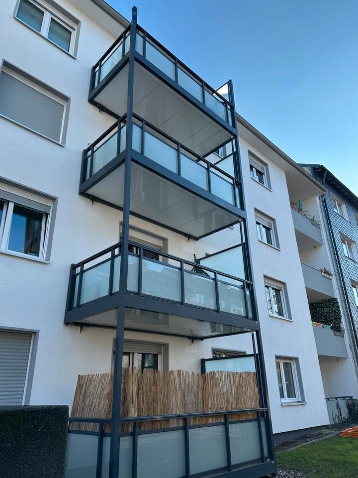 Thumbnail-Eine Zimmer, Küche, Badezimmer, Toilette, Balken, Keller