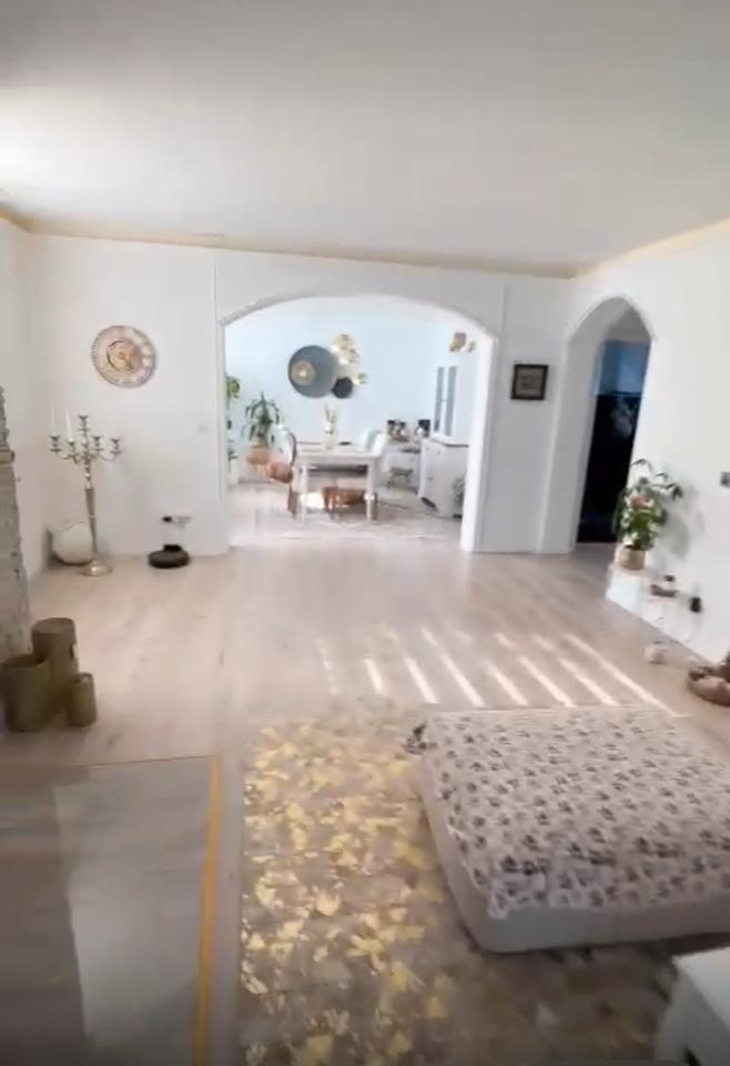 Thumbnail-Helle 4 Zimmer Wohnung 124m2 zu vermieten - Wintergarten