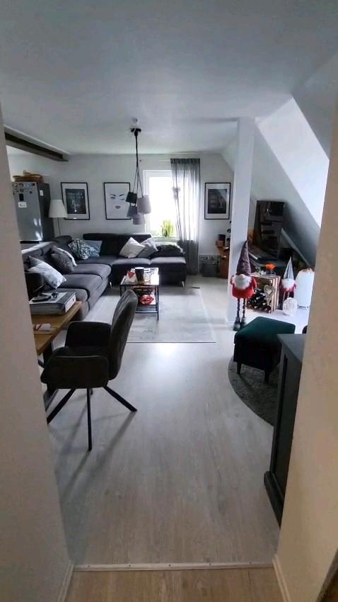 Thumbnail-Wohnung ca. 90 qm mit großer Dachterrasse zu vermieten i