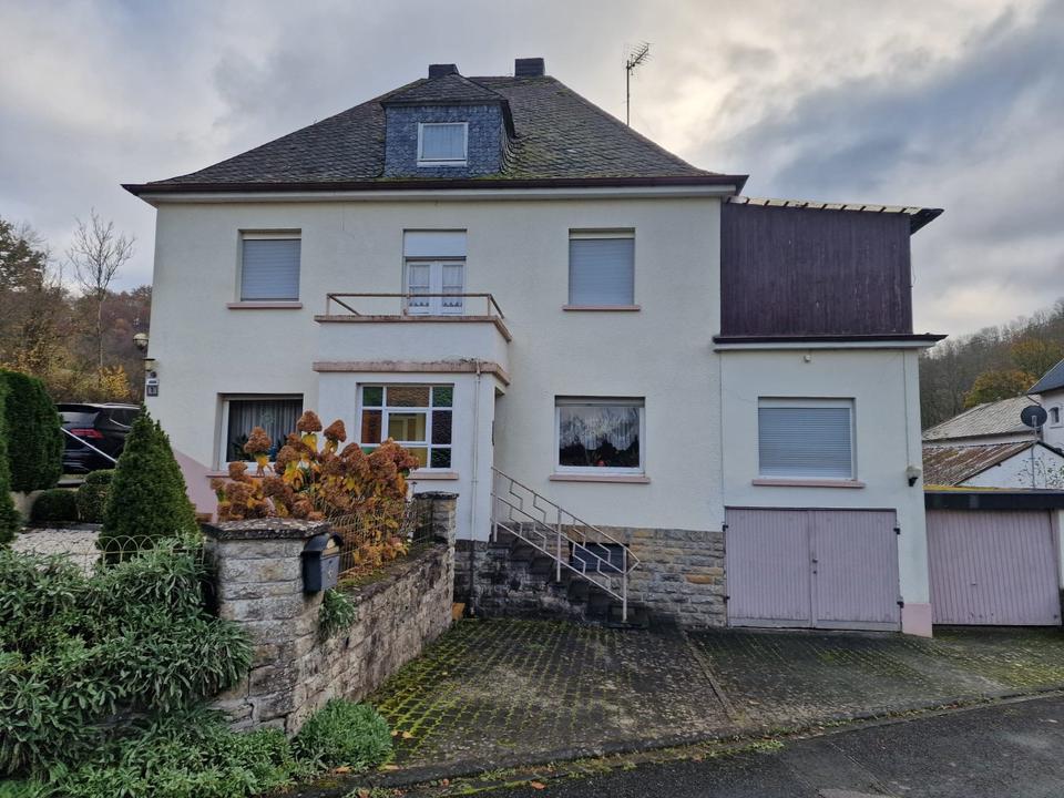 Thumbnail-Verkauf von Einfamilienhaus in Alleinlage mit großem Garten