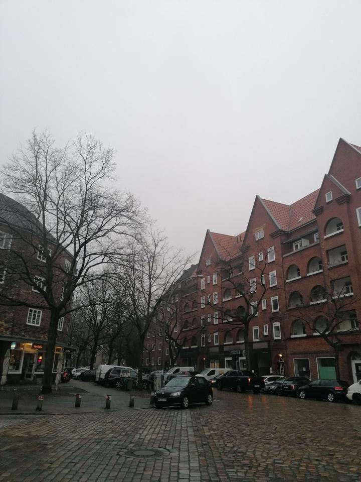 Thumbnail-2-Zimmer-Wohnung mit kleinem Balkon für 1 Jahr zur Untermiete