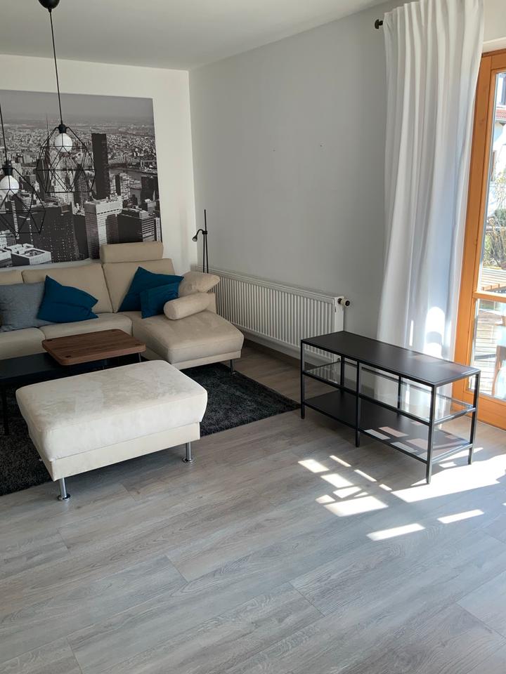 Thumbnail-Möblierte Wochenendheimfahrerwohnung