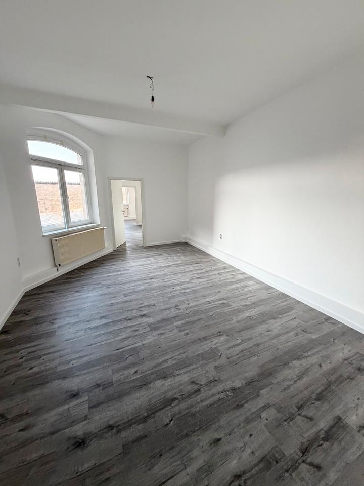 Thumbnail-Sechsraumwohnung Miete Mietwohnung Innenstadt Sangerhausen