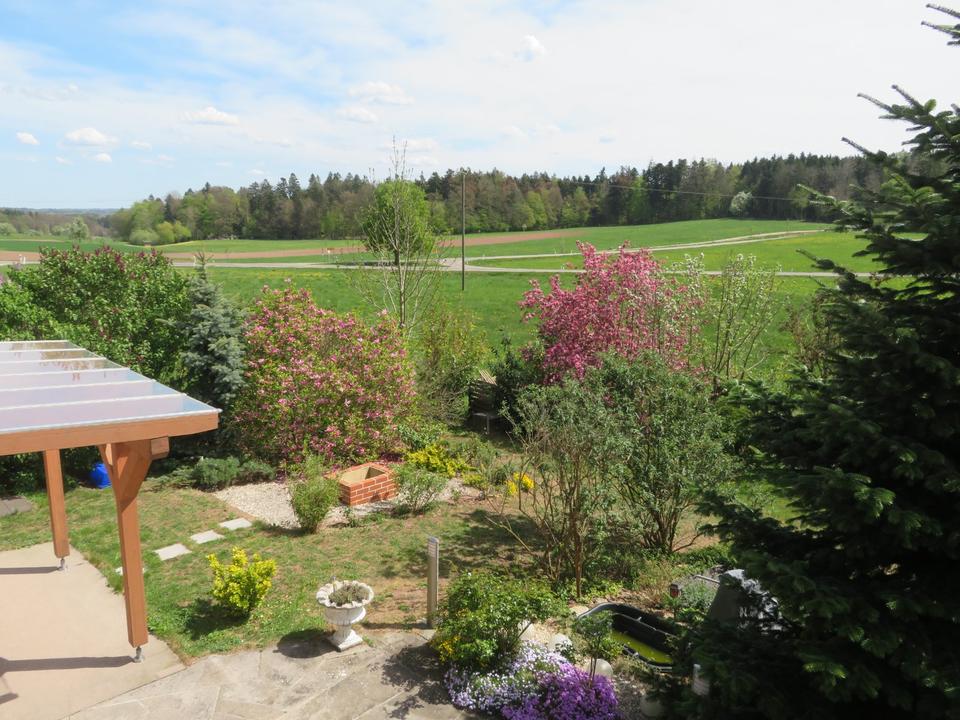 Thumbnail-Exklusives Landhaus in traumhafter Süd-Allein-Randlage im Grünen