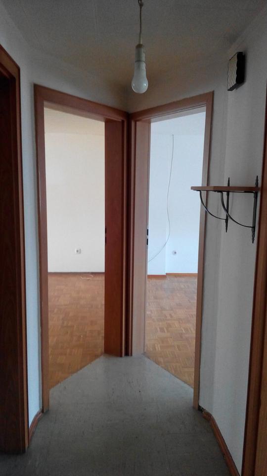 Thumbnail-65 m2 2 ZKB Wohnung