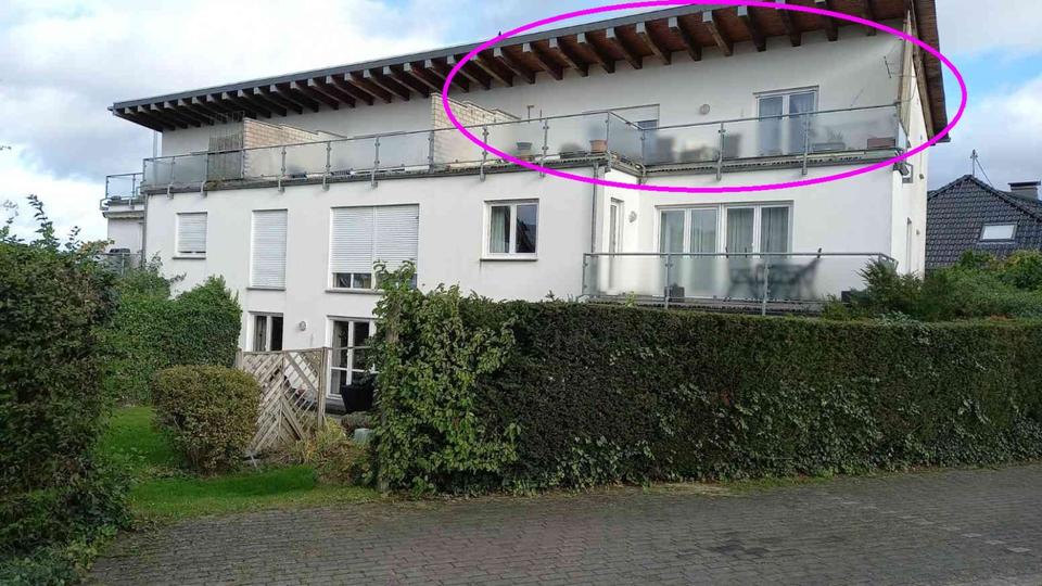 Thumbnail-Sehr helle 2 Zimmer-Wohnung mit Balkon in Reifferscheid (AW)