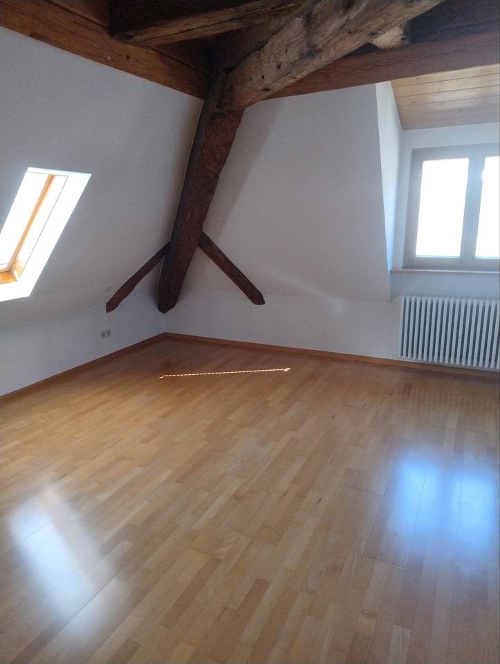 Thumbnail-Gemütliche 3-Zimmer-Altbauwohnung in Sulzburg zu vermieten