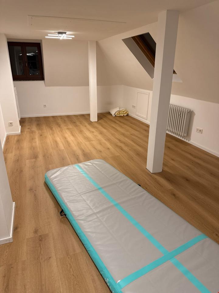 Thumbnail-Studentenzimmer, WG, direkt an der Endhaltestelle Linie 7