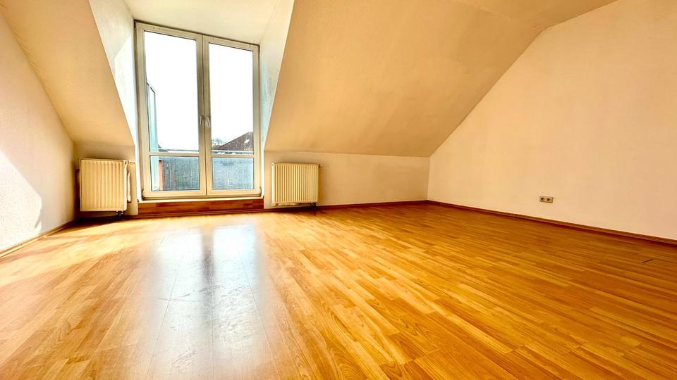 Thumbnail-Schöne 2 Zimmer DG Wohnung mit SW-Dachterrasse