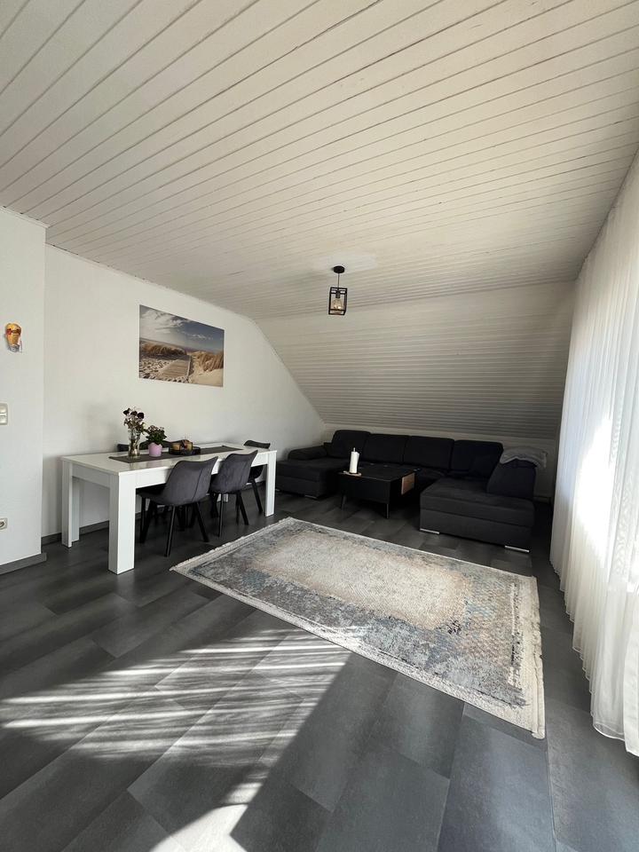 Thumbnail-3-Zimmer-Dachgeschosswohnung in Top-Lage in Reiskirchen