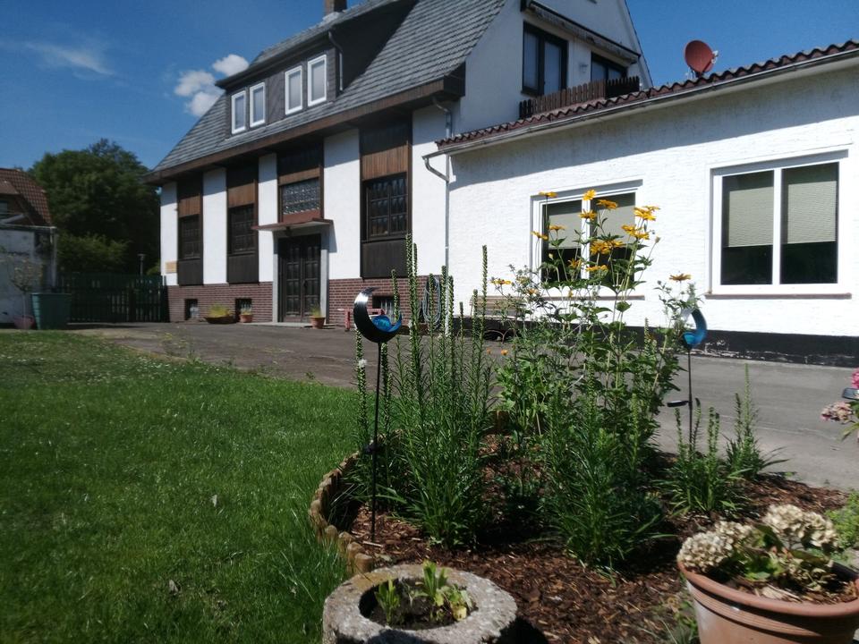 Thumbnail-HAUS MIT VIEL PLATZ Werkstatt Lagerhalle Gewerbehalle Produktion