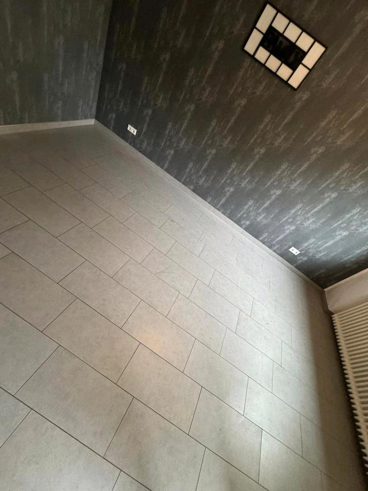 Thumbnail-3 Zimmer KDB Wohnung Hochpaterre EKZ Liblar - Einbauküche