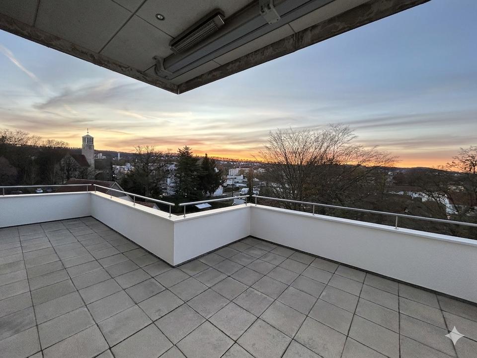 Thumbnail-Penthouse | sehr gute Infrastruktur und Lage | riesen Balkon | inkl. Küche | S-Bahn 2 Gehmin