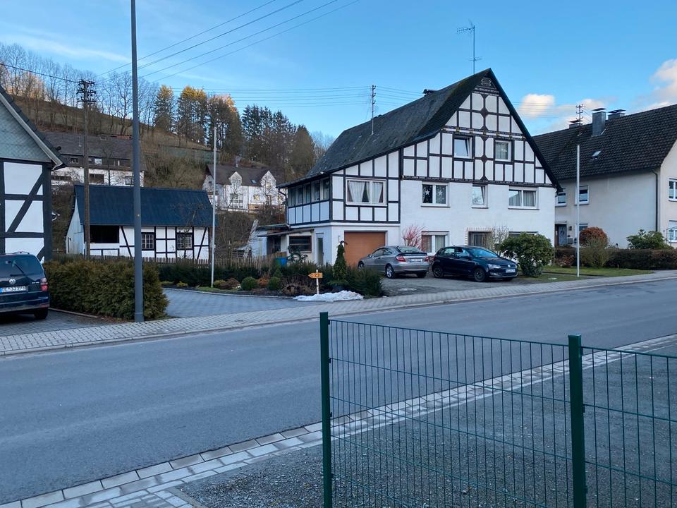 Thumbnail-Wohnung Dachgeschoss Wohnung in Kirchhundem ( Heinsberg)