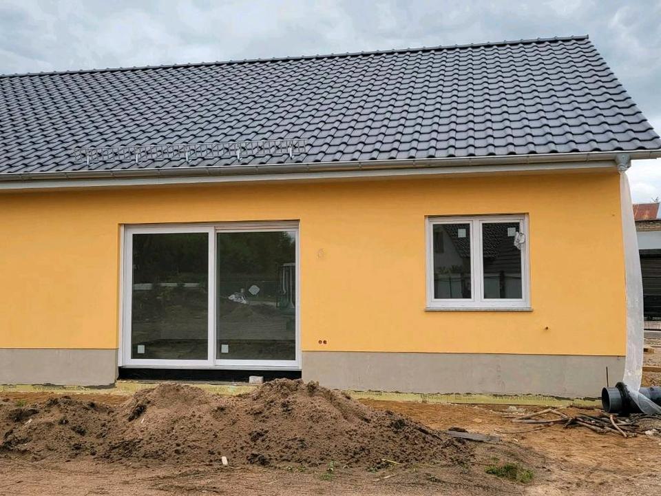 Thumbnail-Doppelhaushälfte ebenerdig + Garten und 2 Stellplätze Erstbezug