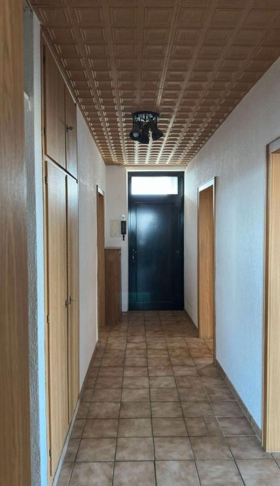 Thumbnail-Geräumige 3-Zimmer-Wohnung in Krefeld-InrathKliedbruch