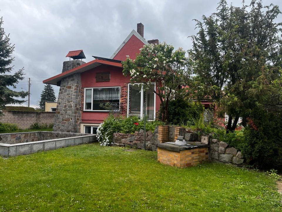 Thumbnail-Einfamilienhaus u. Nebengelass m. Einliegerwohnung in Fiwa Nord