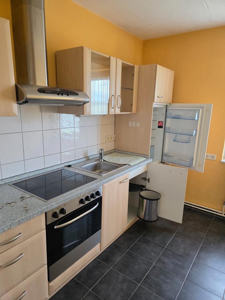 Thumbnail-3-Zimmer-Wohnung mit Einbauküche in Groß Gleidingen