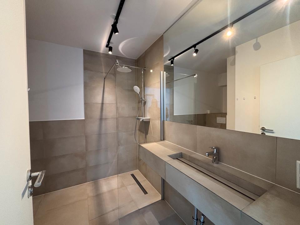 Thumbnail-Renovierte 3 Zimmer Wohnung