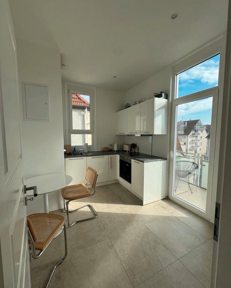 Thumbnail-2 Zimmer Wohnung Bad Cannstatt sofort bezugsfrei Balkon + EBK