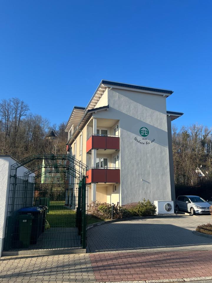 Thumbnail-Renovierte 3-Raum Wohnung mit Balkon zu vermieten!