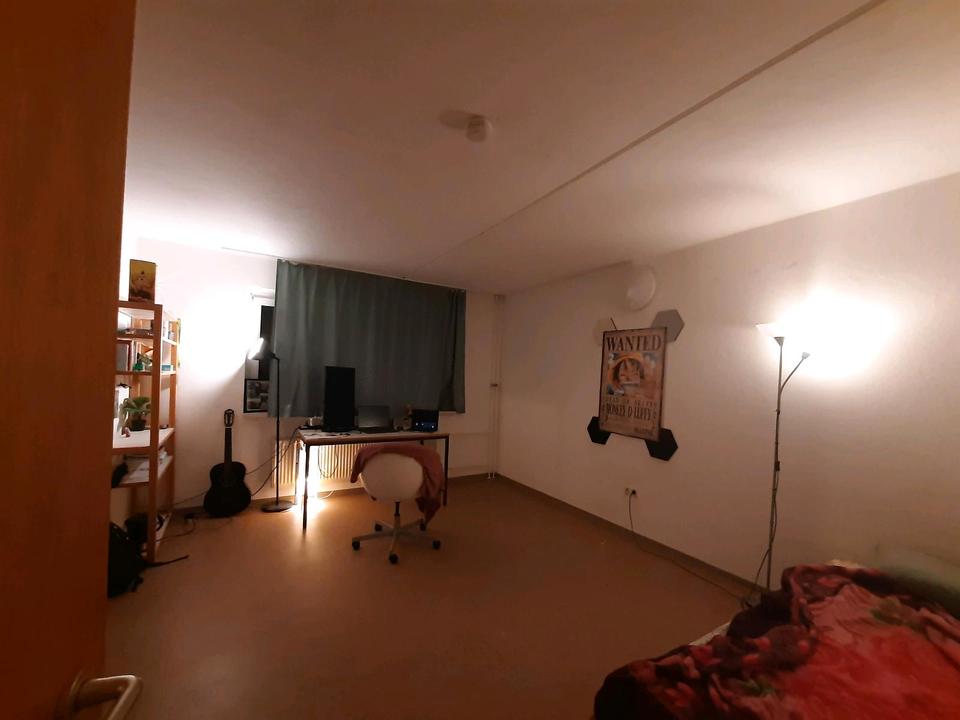 Thumbnail-1 Raum 2 Männer Wohnung