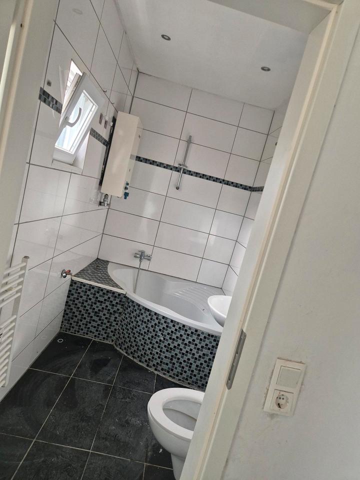 Thumbnail-Frisch renovierte 3ZKB Wohnung in Sulzbach Nähe Standesamt