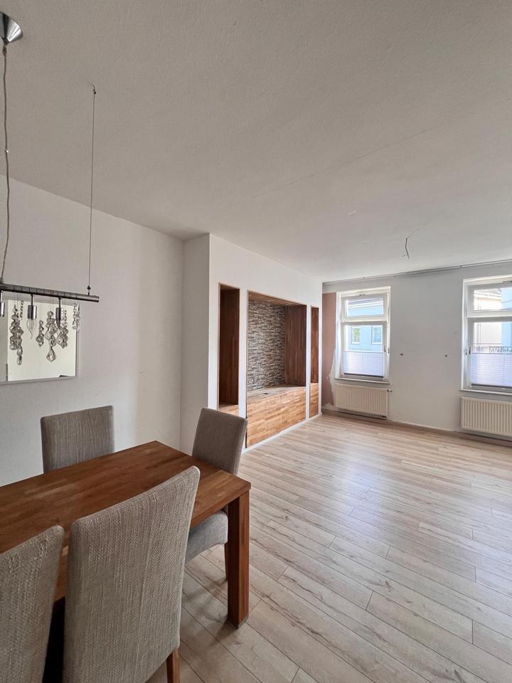 Thumbnail-Stilvoll möblierte 100qm Wohnung im Herzen von Ohligs!