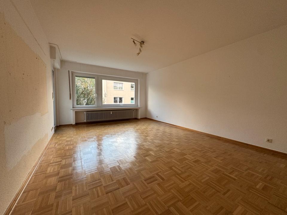 Thumbnail-Frisch renovierte 3-Zimmer Wohnung m neuer EBK in ruhiger Lage