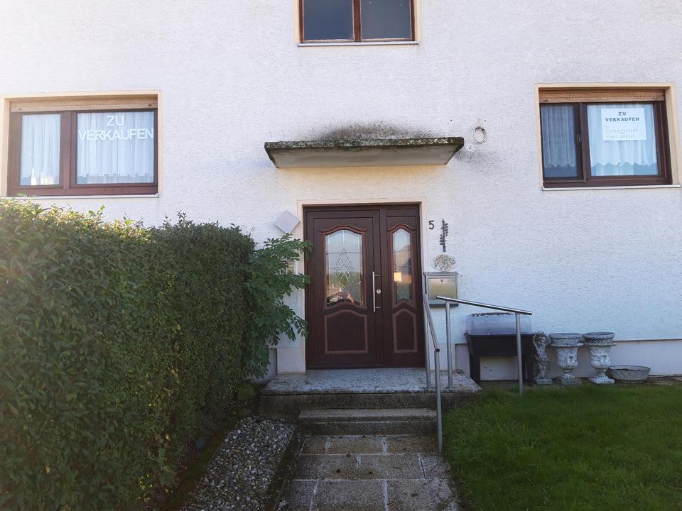 Thumbnail-Großes Haus in Bogel zu verkaufen