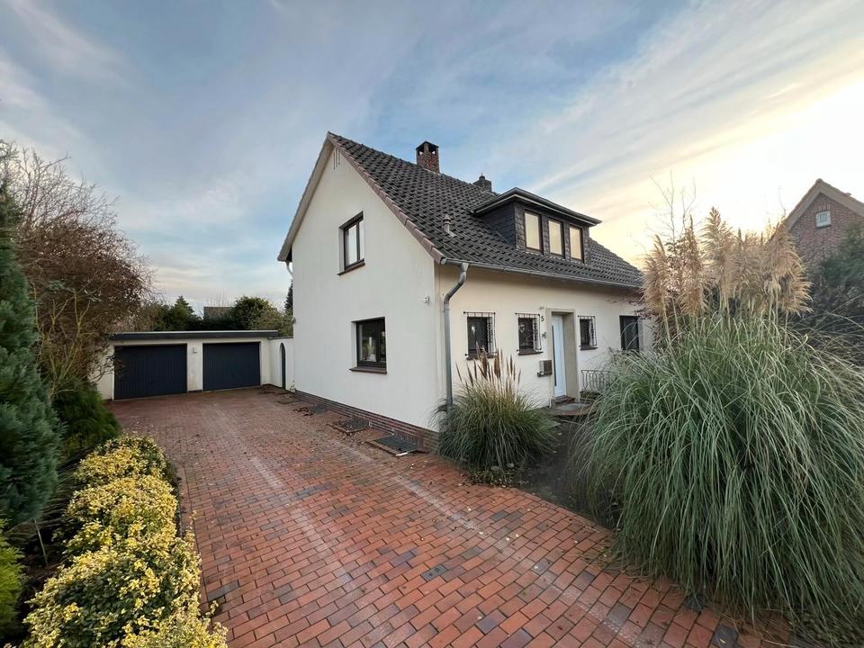 Thumbnail-Gepflegtes Einfamilienhaus in zentraler und sehr ruhiger Lage