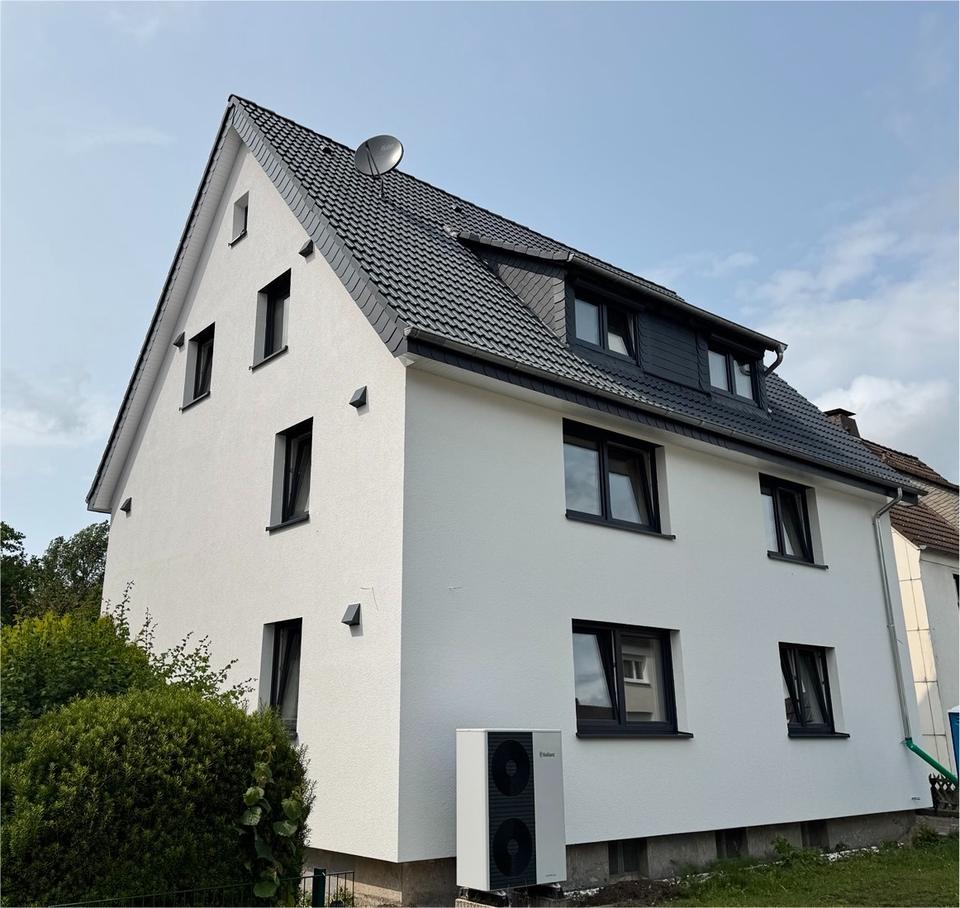 Thumbnail-Helle kernsanierte 2-Zimmer-Wohnung mit Balkon in ruhiger Lage